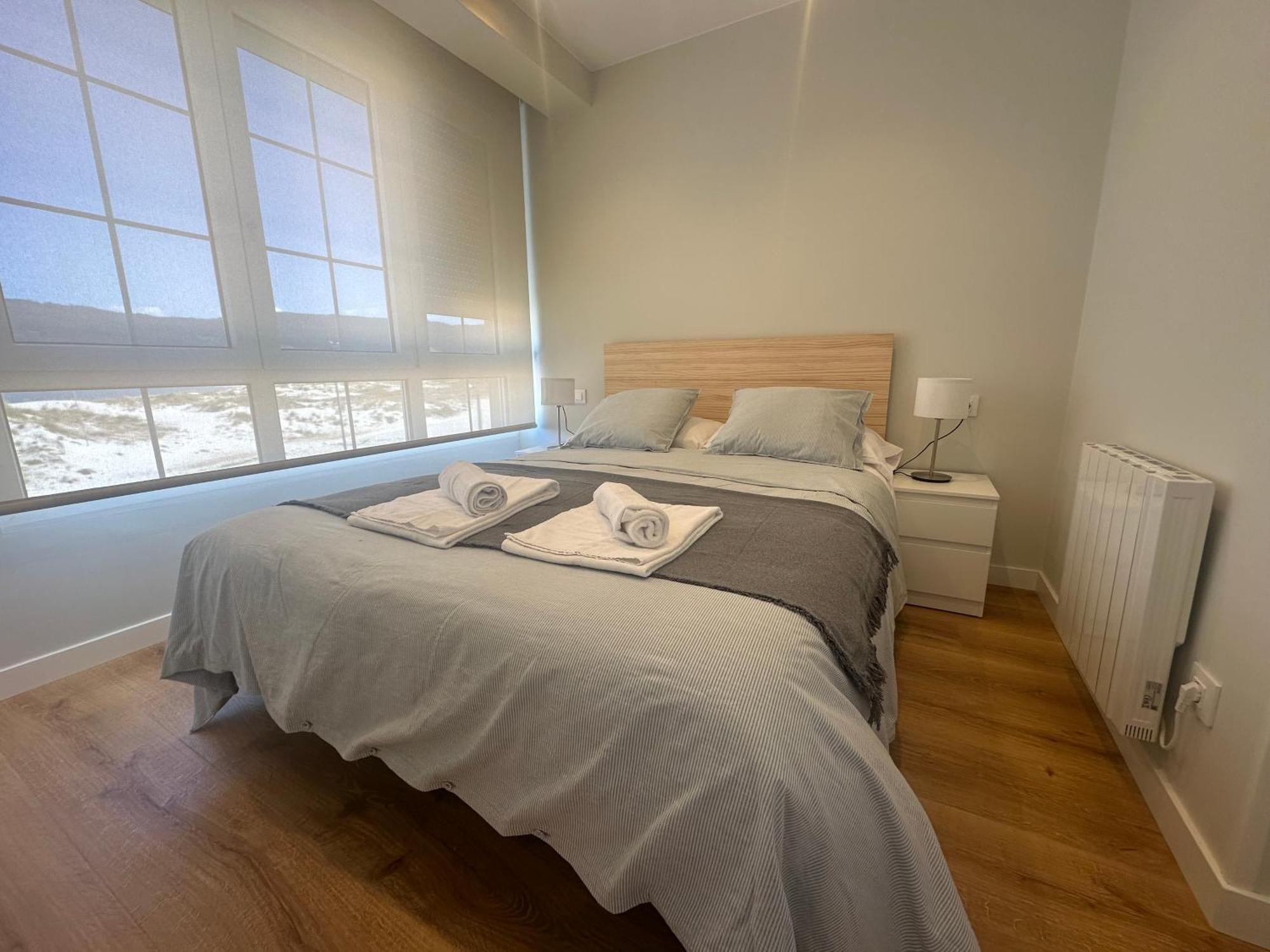 A Terraza Pequena By Oktheway Apartment Laxe Luaran gambar